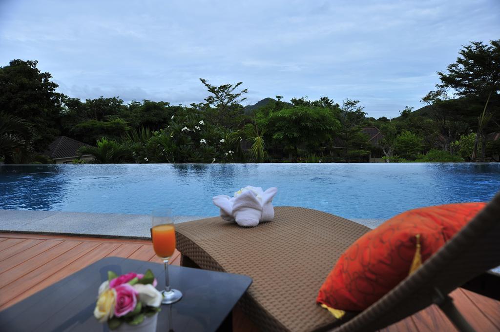 Dusit Talai Resort Nong Nam Daeng Экстерьер фото
