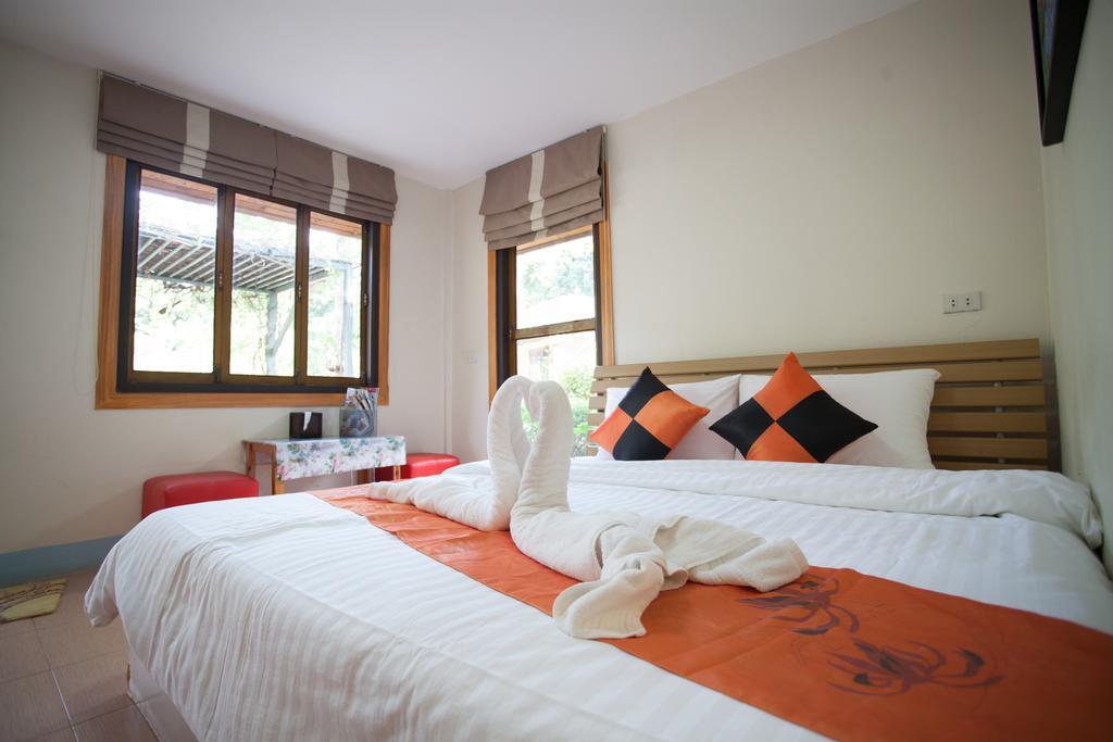 Dusit Talai Resort Nong Nam Daeng Экстерьер фото