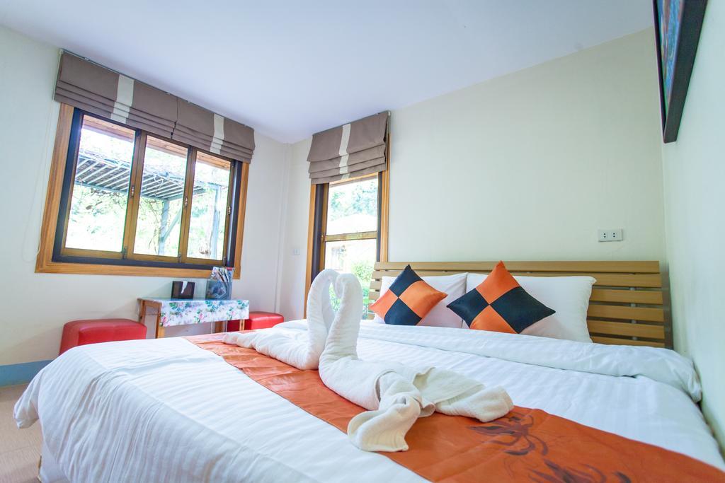 Dusit Talai Resort Nong Nam Daeng Экстерьер фото