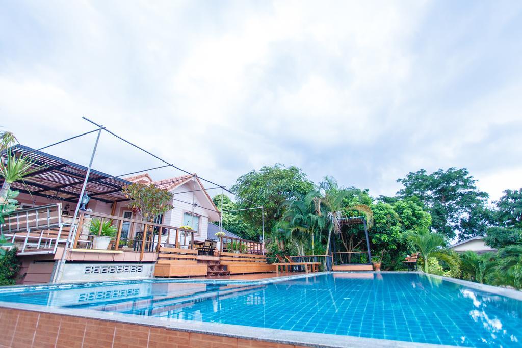 Dusit Talai Resort Nong Nam Daeng Экстерьер фото