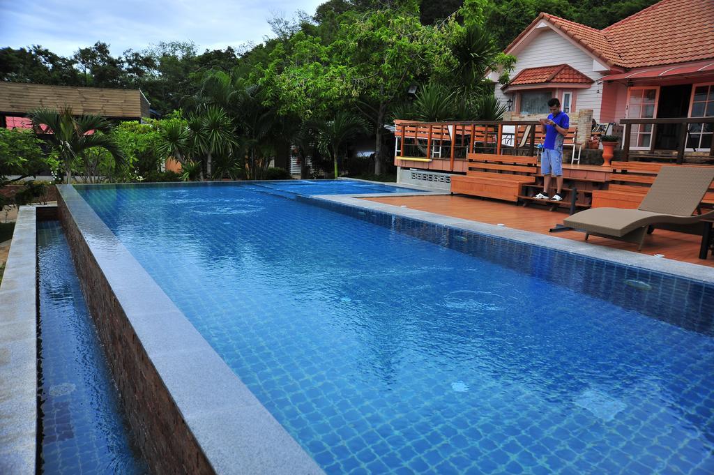 Dusit Talai Resort Nong Nam Daeng Экстерьер фото