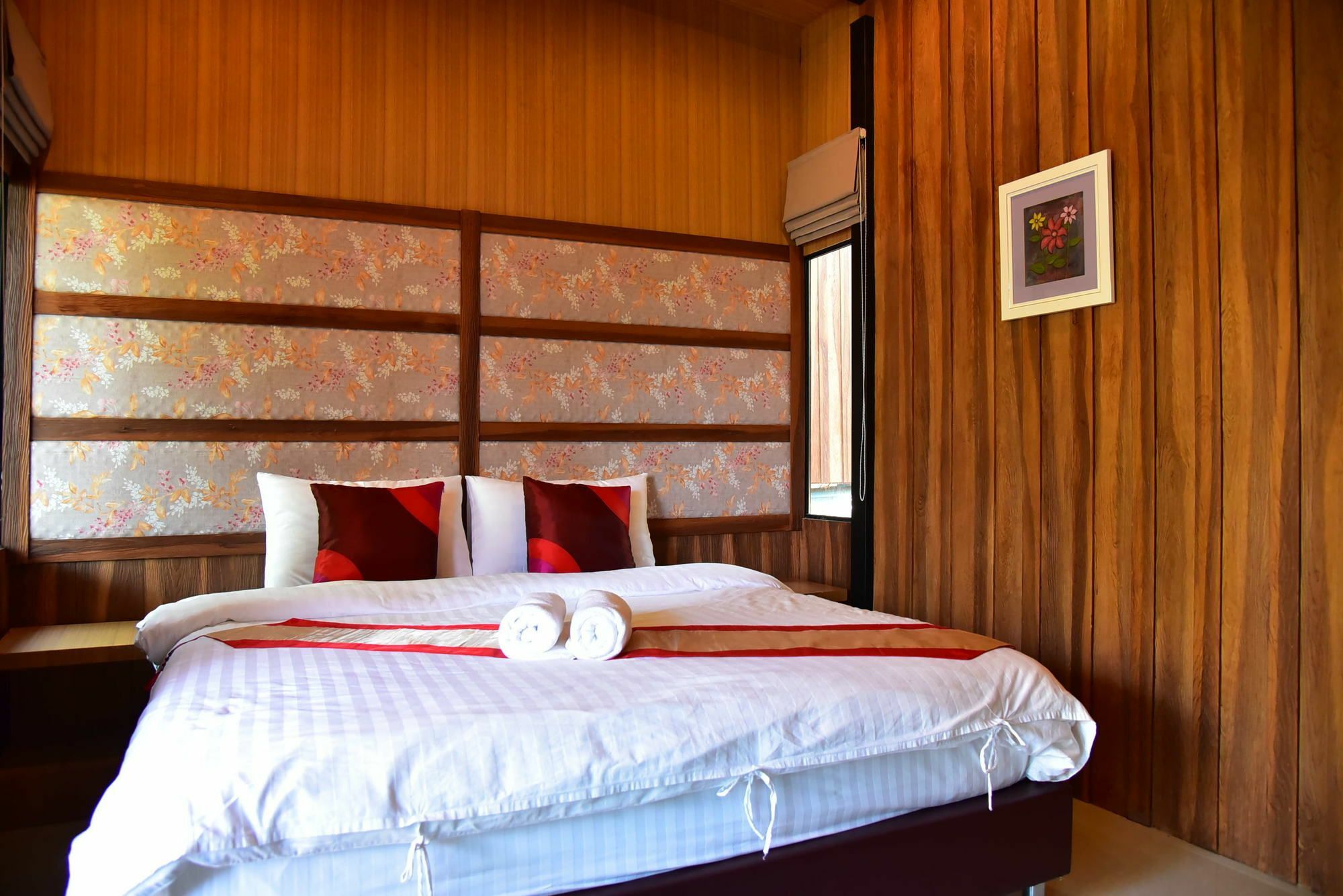 Dusit Talai Resort Nong Nam Daeng Экстерьер фото