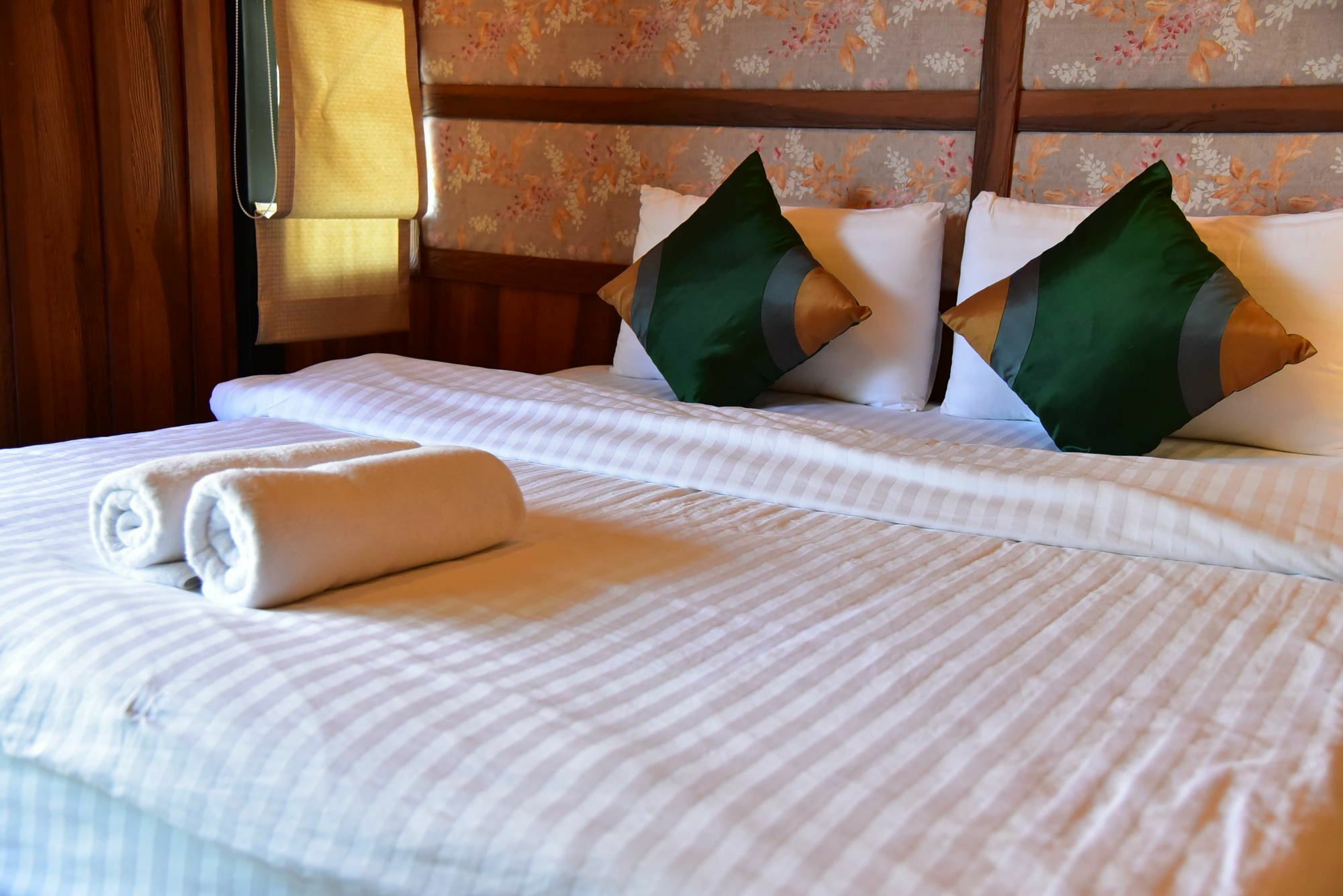 Dusit Talai Resort Nong Nam Daeng Экстерьер фото