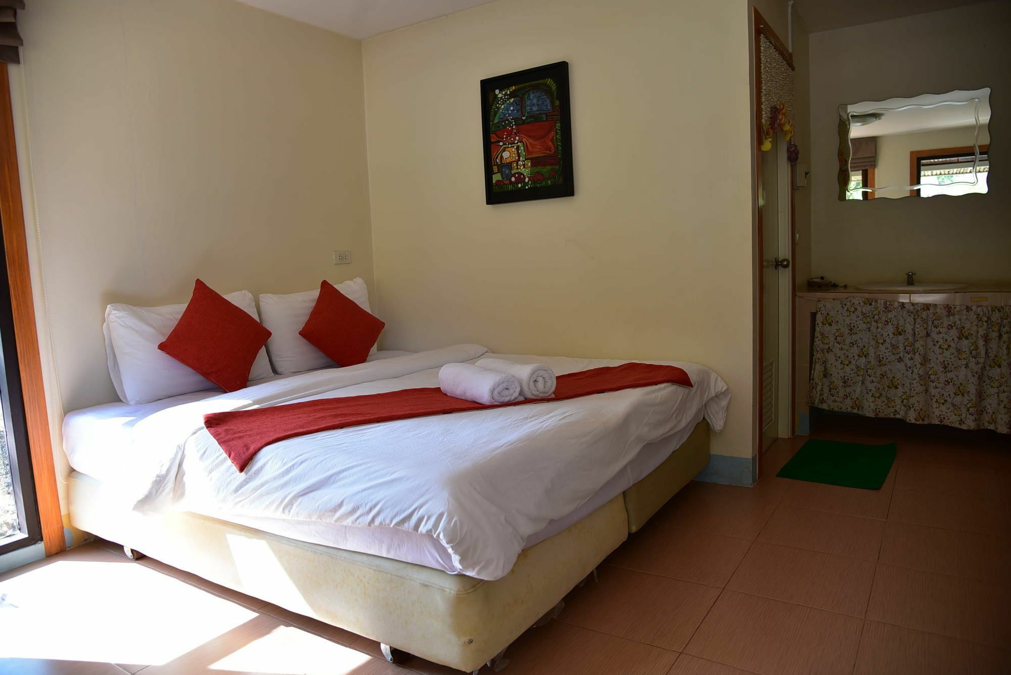 Dusit Talai Resort Nong Nam Daeng Экстерьер фото
