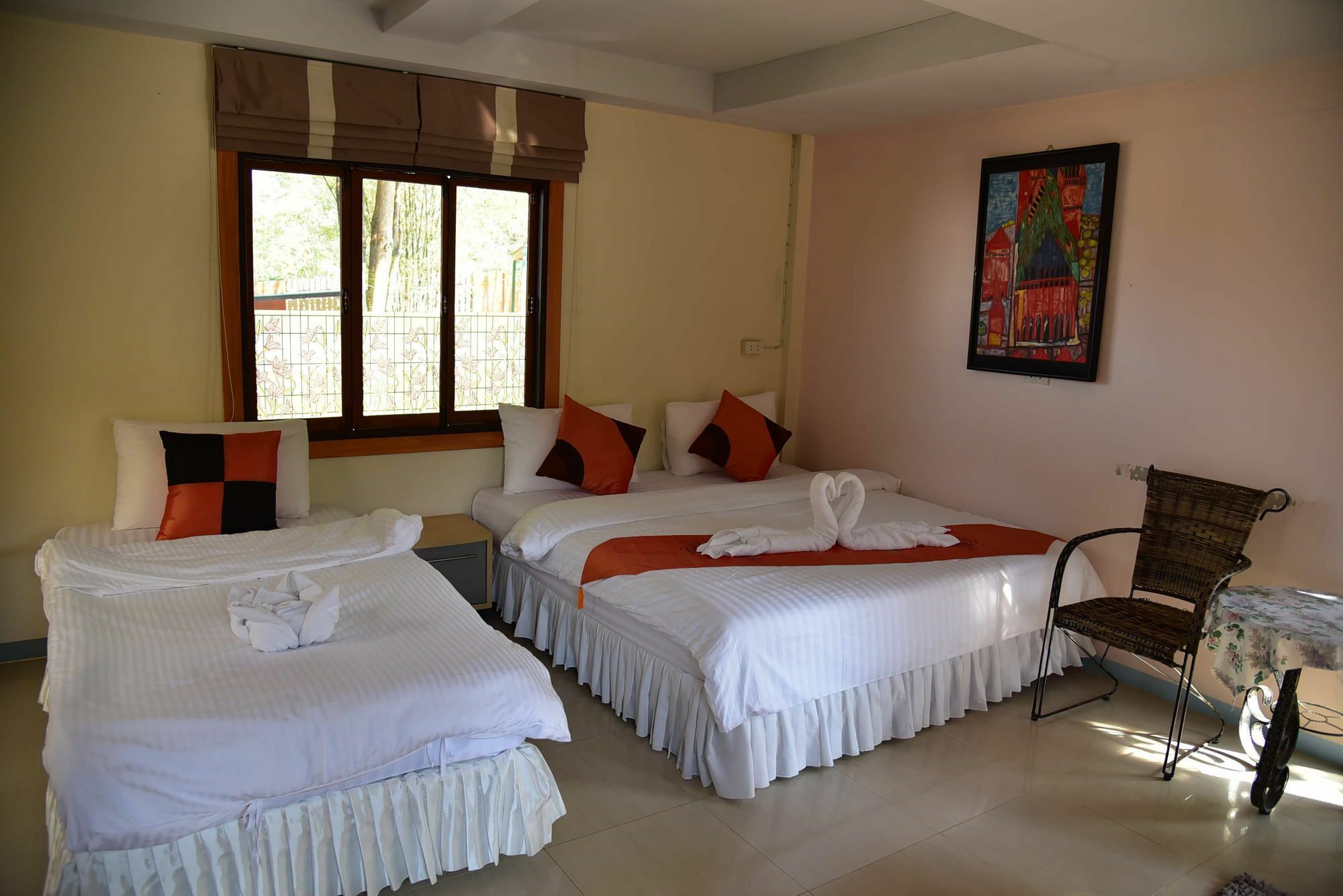 Dusit Talai Resort Nong Nam Daeng Экстерьер фото